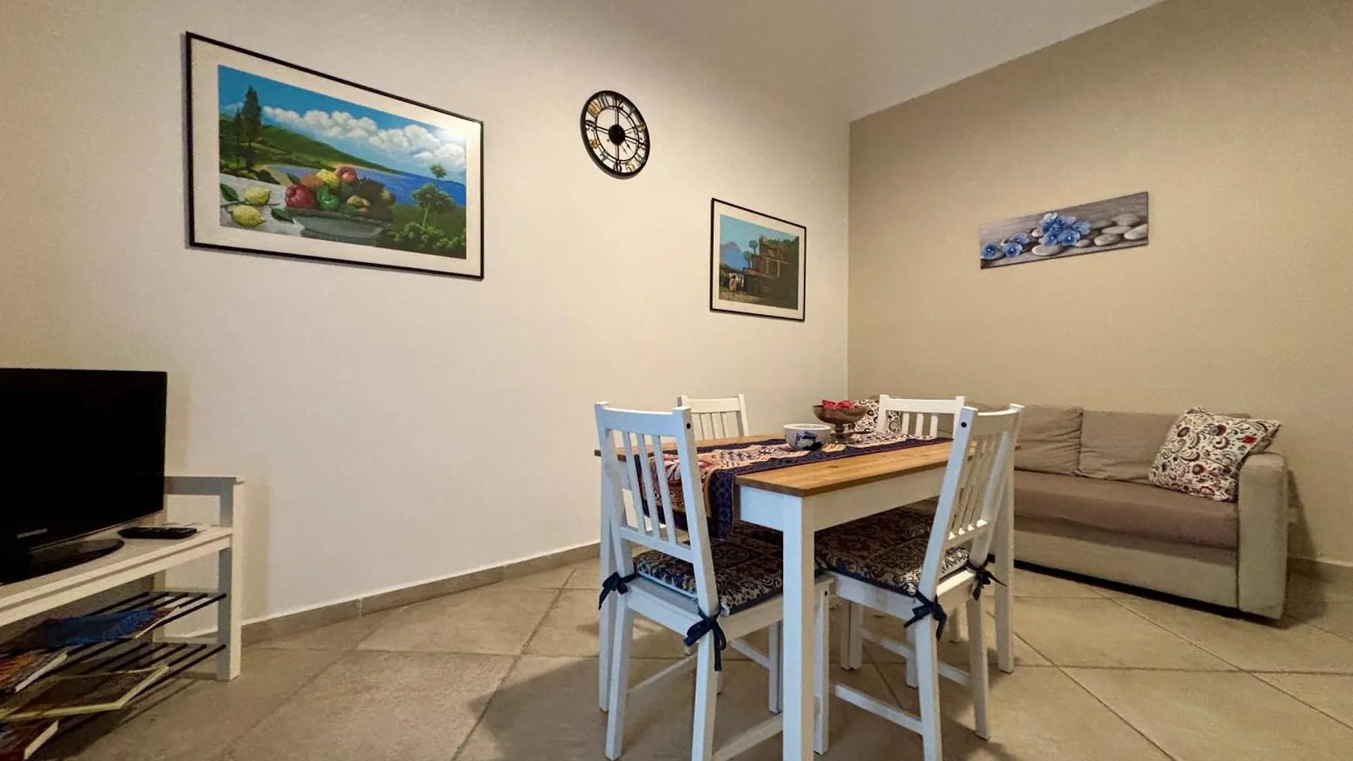 Central Balcony & Terrace Apartments Near Attractions Palermo 0*,